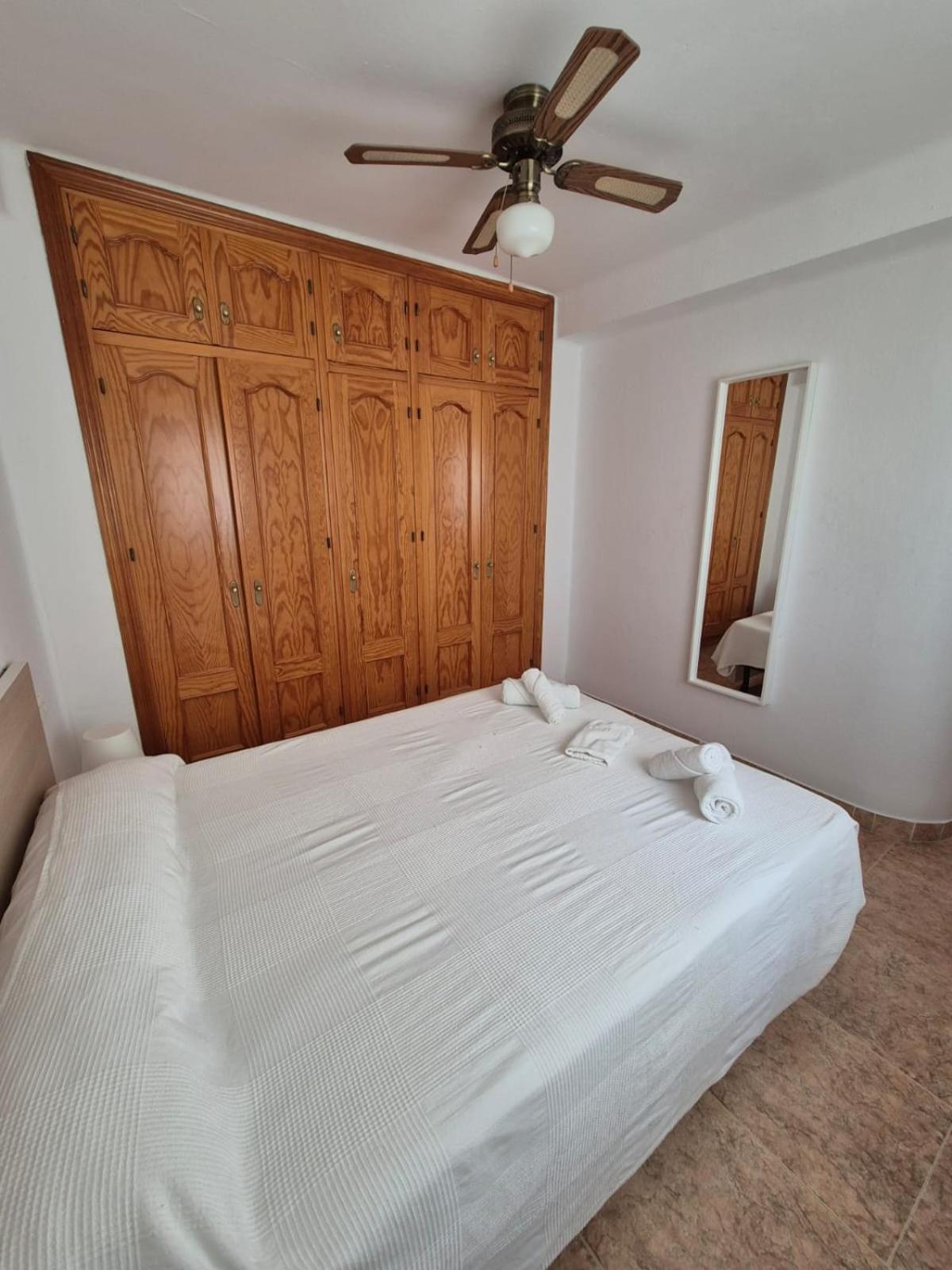 3ºb Escobar Daire Nerja Dış mekan fotoğraf